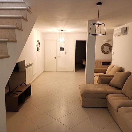 Luxury Beach House Порто Санто Стефано Экстерьер фото