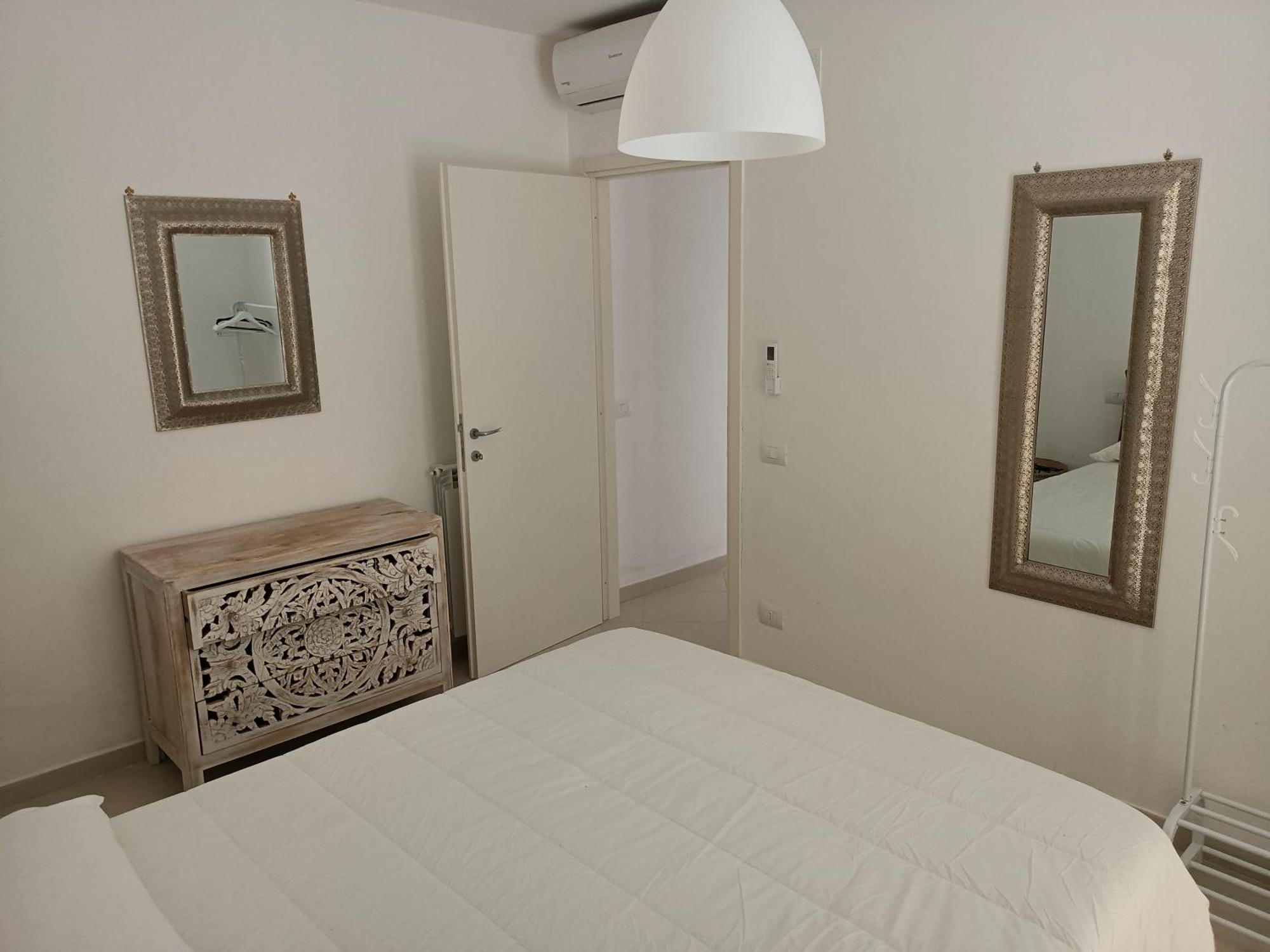 Luxury Beach House Порто Санто Стефано Экстерьер фото